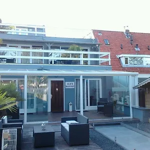 Alex 3*, Zwanenburg Nederland